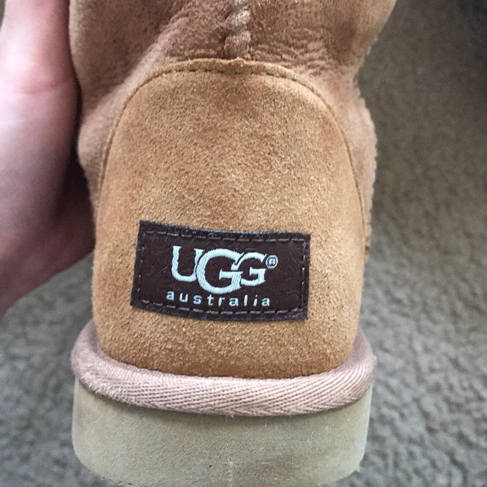 Boots - Picture 3 of 4